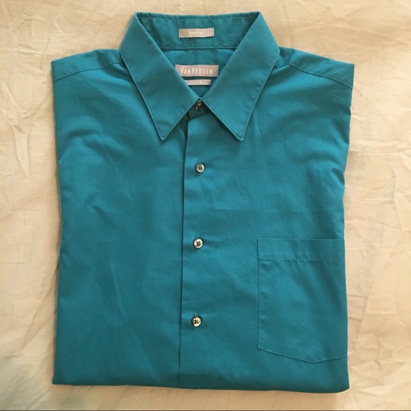 Van Heusen Other - Van Heusen Fitted Dress Shirt